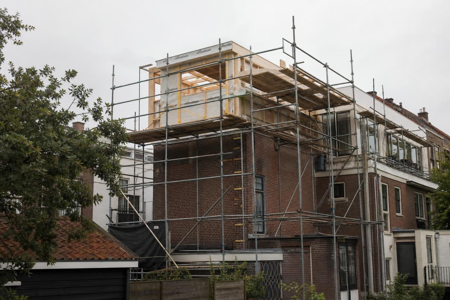 Opbouw extra verdieping Schiedam Tile Stones